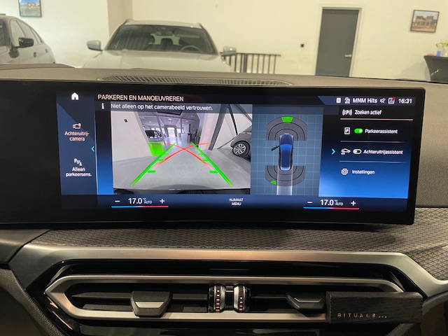 Bmw 318i Facelift M-Pack met Garantie