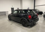 Mini Cooper 1.5i Automaat ’22’ met Garantie