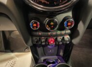 Mini Cooper 1.5i Automaat ’22’ met Garantie