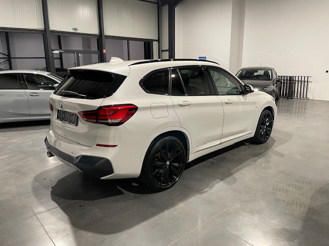 Bmw X1 sDrive18i M-Pack met Garantie