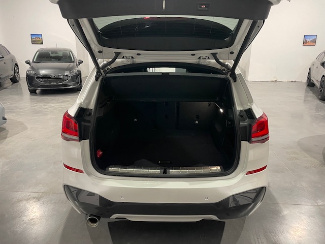 Bmw X1 sDrive18i M-Pack met Garantie