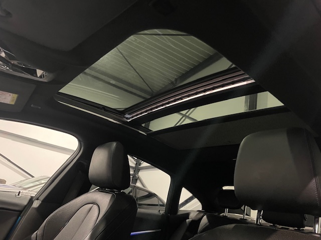 Bmw M235i Full Option ‘2020’ met Garantie