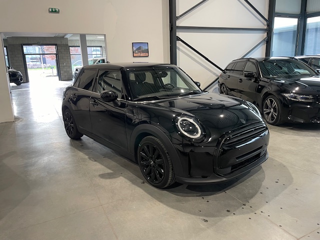Mini Cooper 1.5i Automaat met Garantie