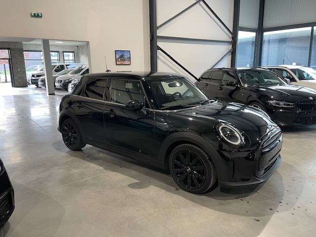 Mini Cooper 1.5i Automaat met Garantie