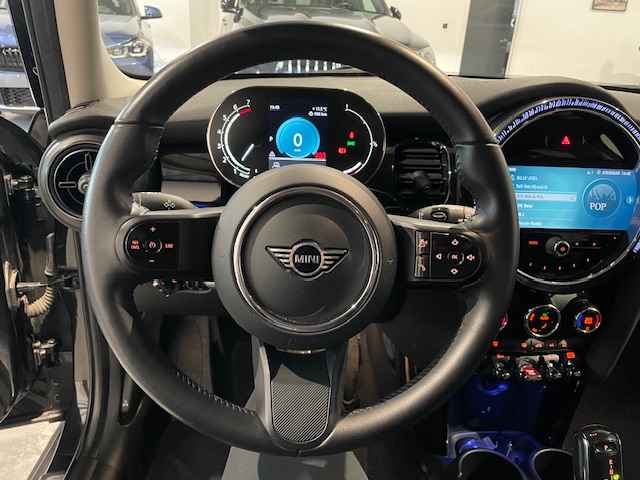 Mini Cooper 1.5i Automaat met Garantie