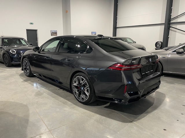Bmw I5 eDrive40 M-Pack Full Option met Garantie