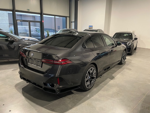 Bmw I5 eDrive40 M-Pack Full Option met Garantie
