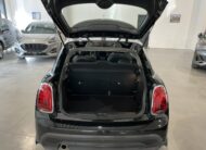 Mini Cooper 1.5i Facelift ’21 met Garantie