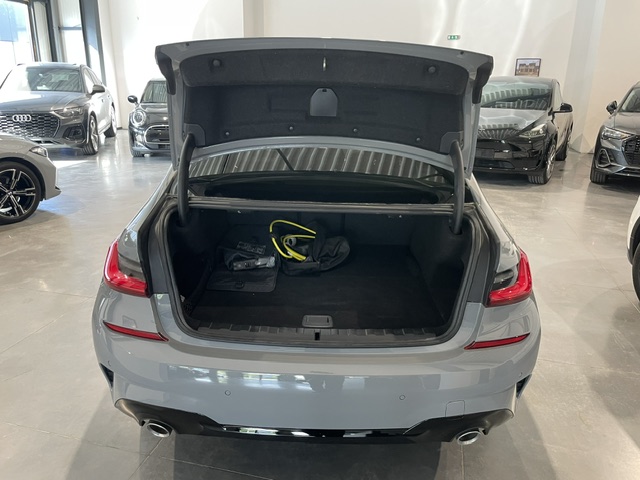 Bmw 320e M-Pack ’22 Full Option met Garantie