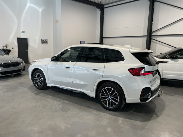 Bmw iX1 xDrive30 ’23 Full Option met Garantie