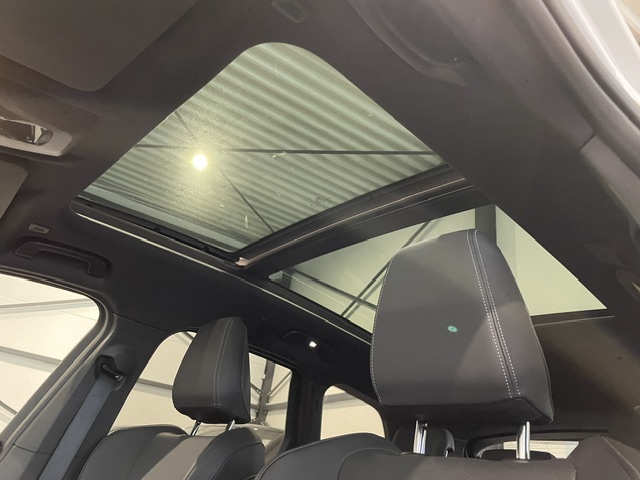 Bmw iX1 xDrive30 ’23 Full Option met Garantie