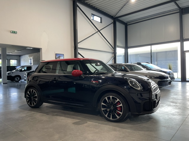 Mini Cooper JCW 2.0i ’21 met Garantie
