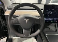 Tesla Model Y Standard Range met Garantie