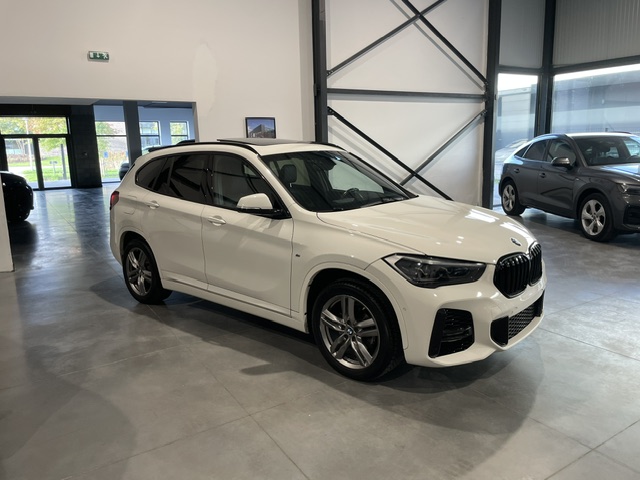 BMW X1 1.5iA M-Pack F480 ’22 met Garantie