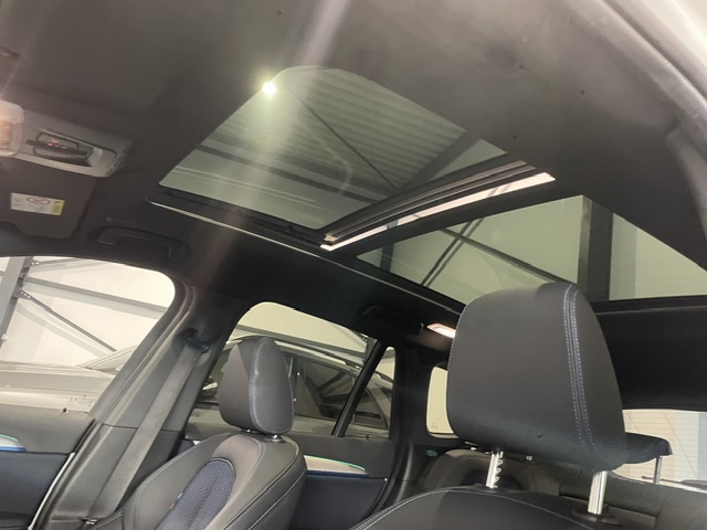BMW X1 1.5iA M-Pack F480 ’22 met Garantie