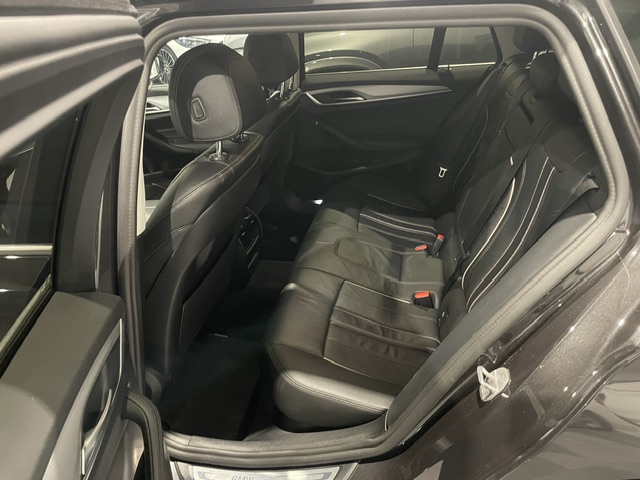 Bmw 520iA 2.0i Mild Hybride ’22 met Garantie