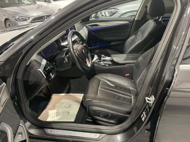 Bmw 520iA 2.0i Mild Hybride ’22 met Garantie