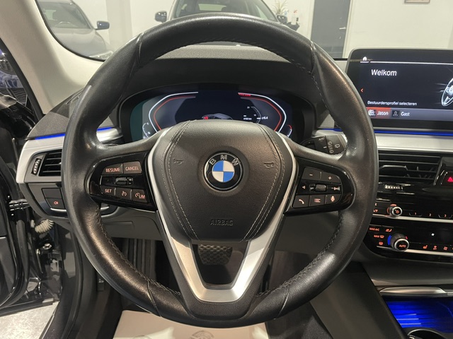 Bmw 520iA 2.0i Mild Hybride ’22 met Garantie