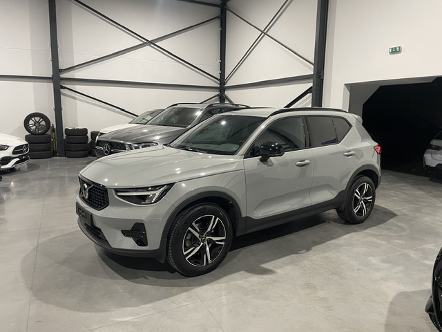 Volvo XC40 2.0i MHEV ’24 met Garantie