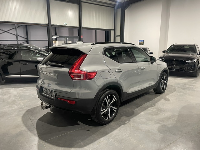 Volvo XC40 2.0i MHEV ’24 met Garantie