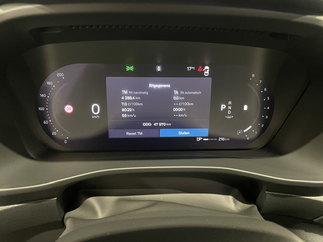 Volvo XC40 2.0i MHEV ’24 met Garantie
